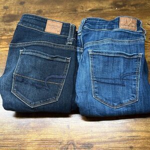 American Eagle Jeans Bundle Women’s 6 Denim Hi Rise Jegging Skinny Set of 2 Pair